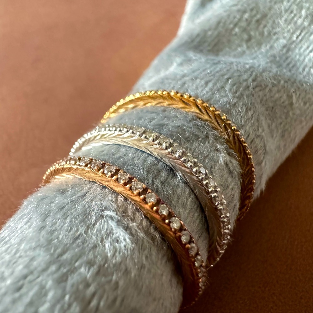 Anniversary or wedding bands .. size 7 Rose,Platinum,Gold bands.. real diamonds